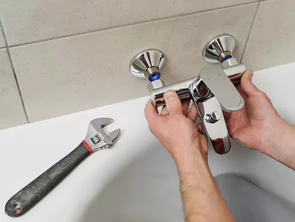 Why Choose Mr. Plumbing and Heat for Bathtub Faucet Replacement in Seattle, WA?