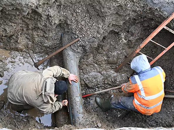 Why Choose Mr. Plumbing and Heat for Underground Pipe Repair in Seattle?